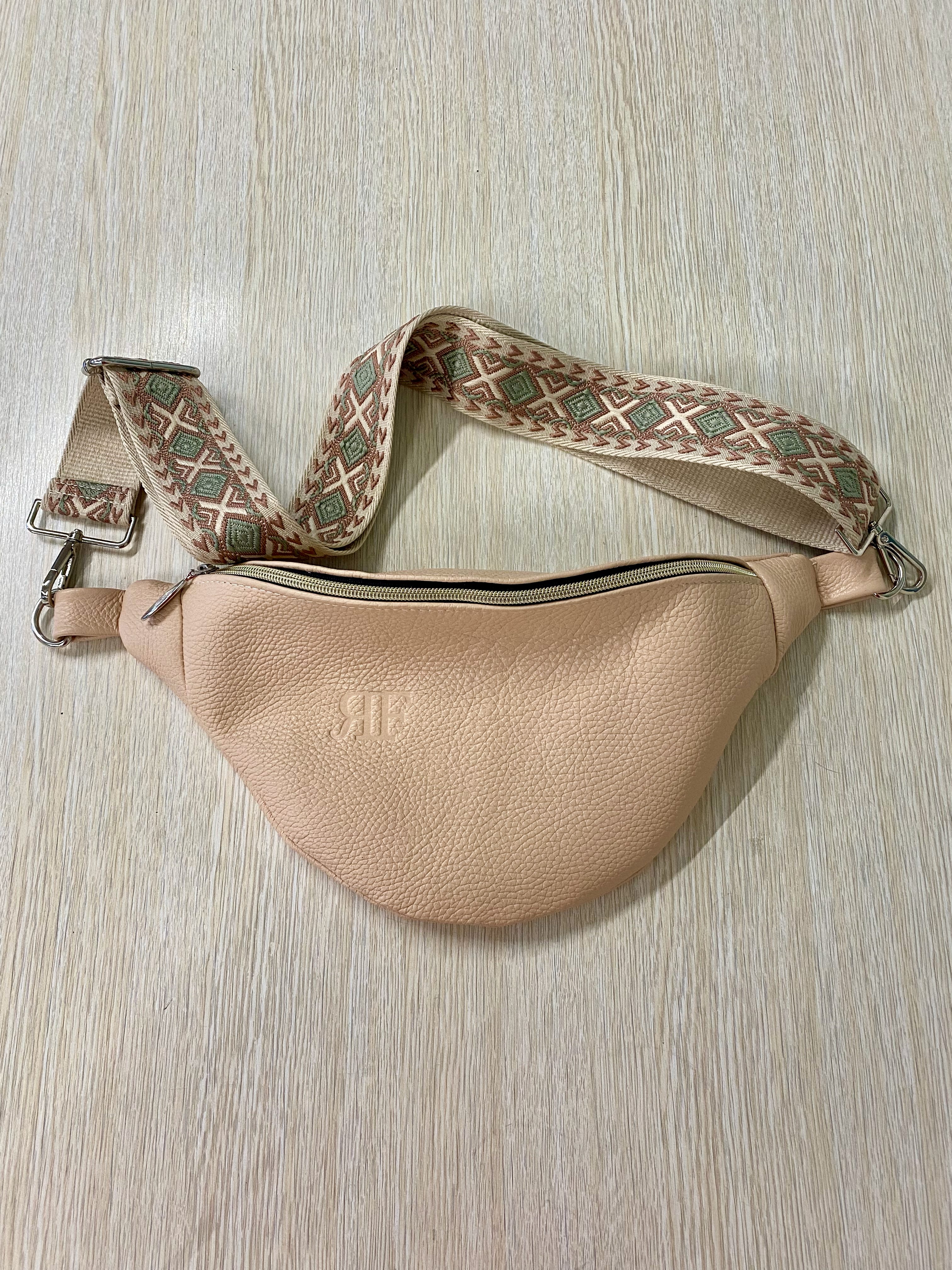 Handmade Leather Bum Bag, Funny Pack – Stylish, Practical for Everyday Use - Radka Sillerova Atelier