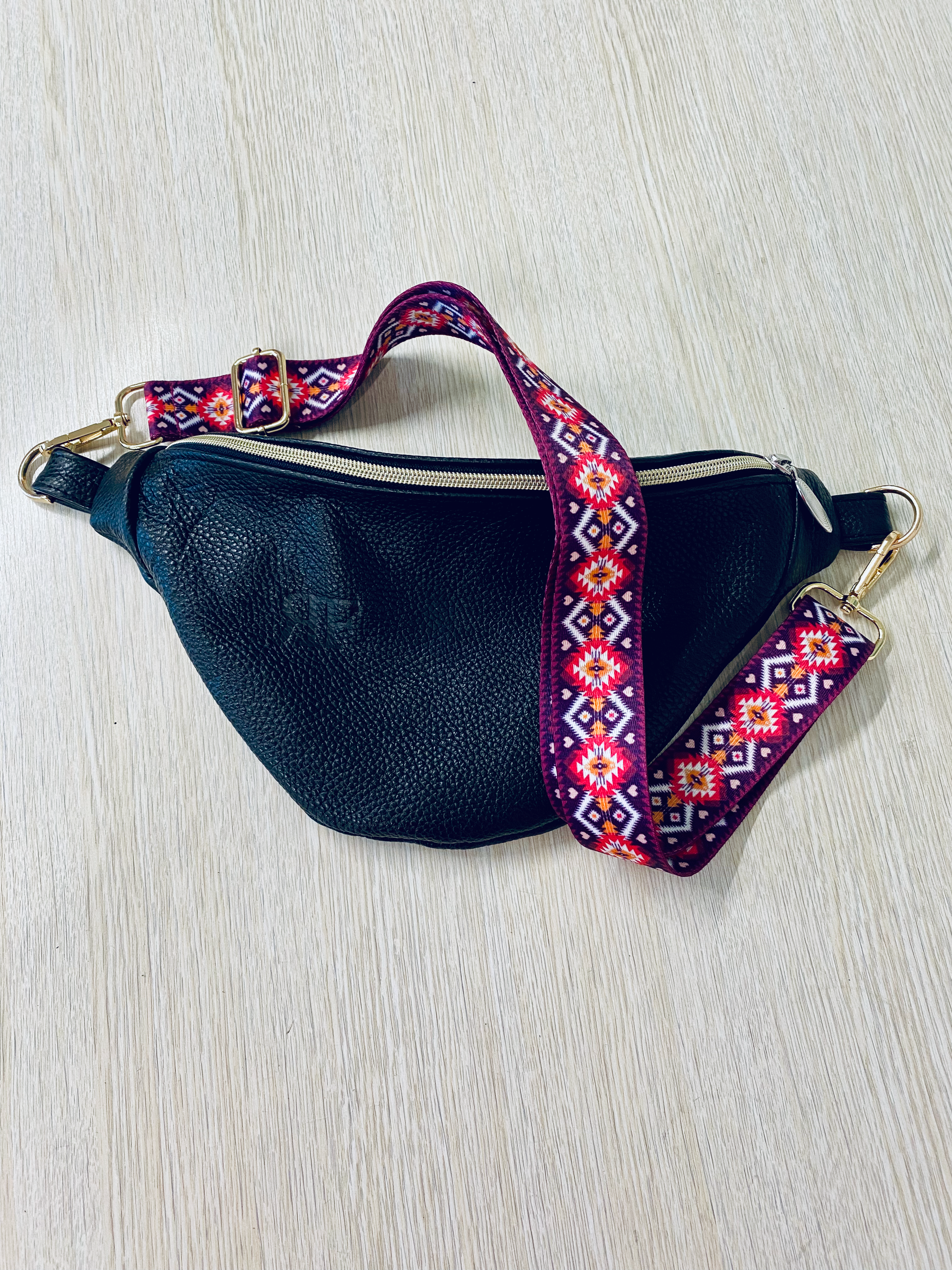 Handmade Leather Bum Bag, Funny Pack – Stylish, Practical for Everyday Use - Radka Sillerova Atelier