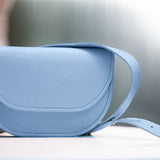  Elegantní Dámská Kožená Ledvinka – Stylová, Kompaktní & Funkční